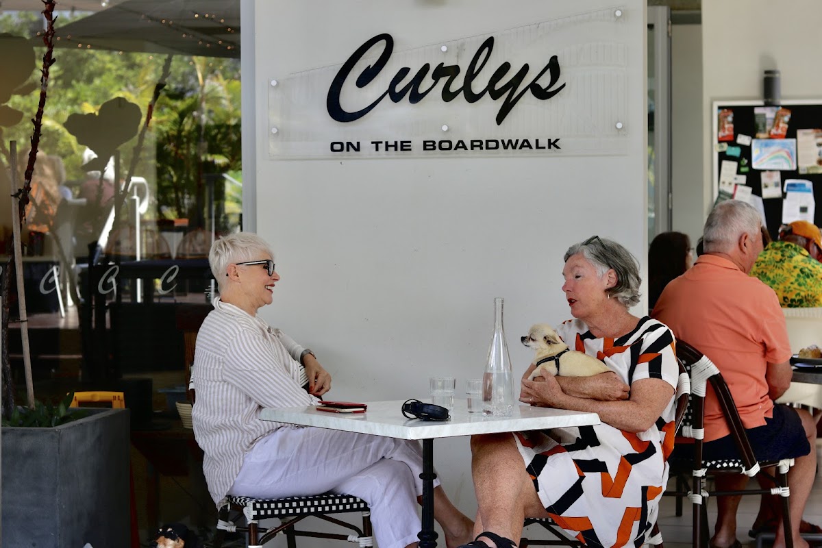 Curlys On The Boardwalk