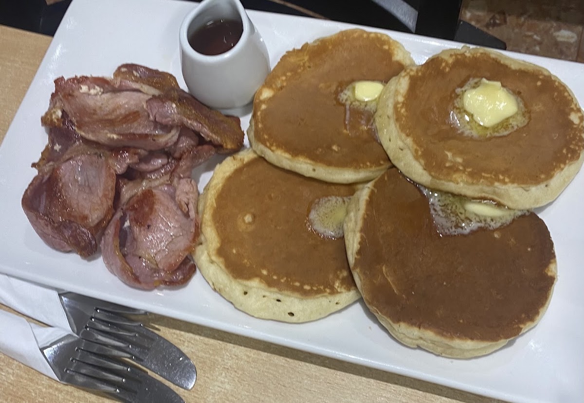 Sofia's Cafe Photo 9